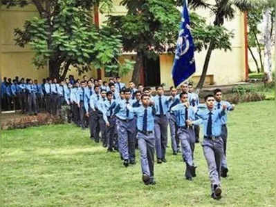 दहावीच्या विद्यार्थ्यांना सैन्यात जाण्याची सुवर्णसंधी