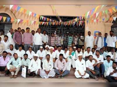 ಮೆಳವಂಕಿ ನೆರೆ ಸಂತ್ರಸ್ತರ ಪ್ರತಿಭಟನೆ