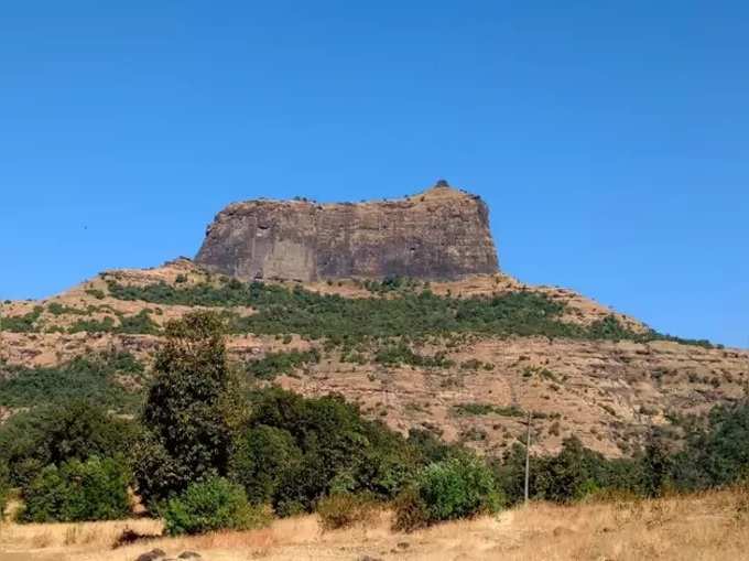 harihar fort outside