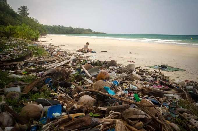 indonesia beach waste