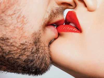 Kiss Day 2020: അവള്‍ക്ക് ചുടുചുംബനം നല്‍കാം ഈ 12 സ്ഥലങ്ങളില്‍