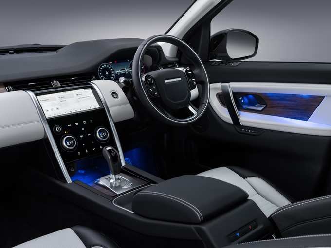 Land Rover Discovery Sport - Interior