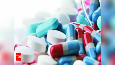 कोरोना का कहर: 12 दवाओं के निर्यात पर पाबंदी लगा सकती है सरकार