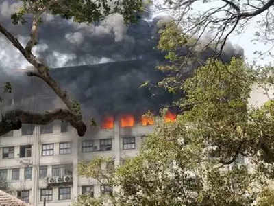 मुंबईः जीएसटी भवन की 8वीं मंजिल पर लगी आग बुझाई गई, अजित पवार मौके पर