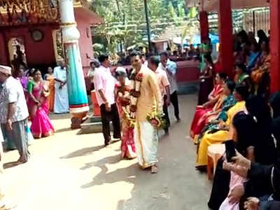 मिसाल: मुस्लिम परिवार ने मंदिर में कराई हिंदू बेटी की शादी