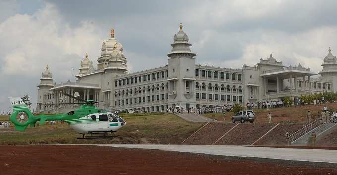 ​ಸುವರ್ಣಸೌಧ ಈಗ ಭೂತ ಬಂಗಲೆ!