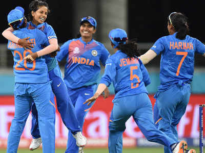 महिला T20 वर्ल्ड कप: आत्मविश्वास से भरी टीम इंडिया का सामना बांग्लादेश से