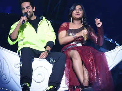 Indian Idol 11 Finale: आयुष्मान खुराना और नेहा कक्कड़ जीतेंगे दिल, यहां देखें एक झलक