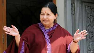 jayalalitha Birthday: எஸ்மா சட்டம், பங்க்குகளில் டீசல் நிரப்பிய அரசுப் பேருந்துகள்... ஜெ.வின் அதிரடிகள்!!