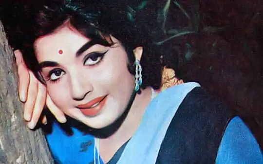 Jayalalithaa Birthday: Tamil Nadu former Chief Minister Jayalalitha Birthday: 6 முறை ஆட்சியமைத்த ஒரே பெண் முதல்வரின் பிறந்த நாள் இன்று | Samayam Tamil