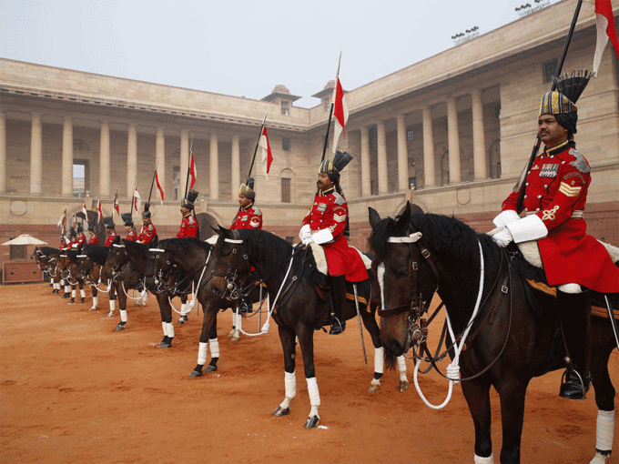 घोडेस्वार पथक