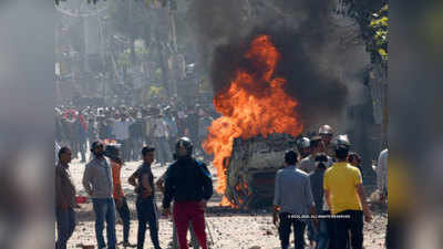 सीएए हिंसा: दिल्ली से सटी नोएडा की शराब दुकानों को बंद करने का डीएम का निर्देश