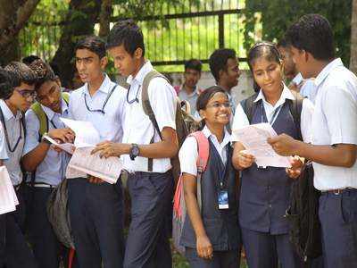 दिल्ली हिंसा: CBSE ने प्रभावित इलाकों में गुरुवार को होने वाली परीक्षा स्थगित की