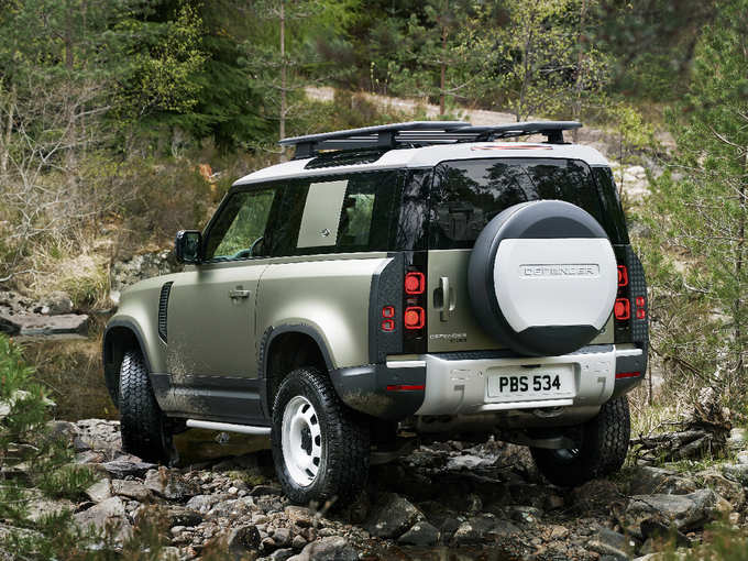 Defender 3-door rear