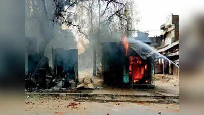 गुजरात: खंभात हिंसा में 18 के खिलाफ केस दर्ज, कठघरे में हिंदू जागरण मंच