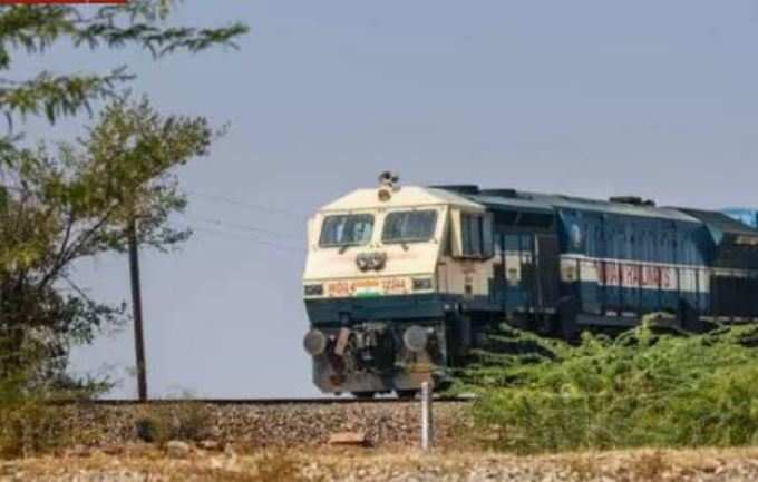 ​ಫುಡ್ ಬಾಸ್ಕೆಟ್ ಸೂರತ್‌ಗರ್