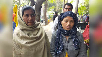 दिल्ली हिंसाः हिंदू भाइयों ने हमें 2 दिन घर में रखा, मस्जिद तक लाइन बनाकर सुरक्षित पहुंचाया