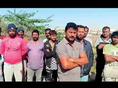 கொரோனா பீதி: ஈரானில் சிக்கித் தவிக்கும் 300 இந்திய மீனவர்கள்