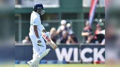 India vs New Zealand: टॉम लाथम के इस शानदार कैच ने किया पृथ्वी साव को आउट