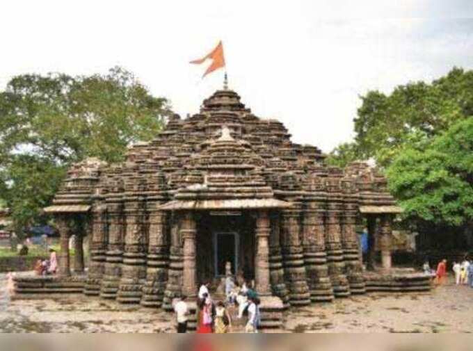 ​1. AMBARNATH TEMPLE அம்பர்நாத் கோயில்: