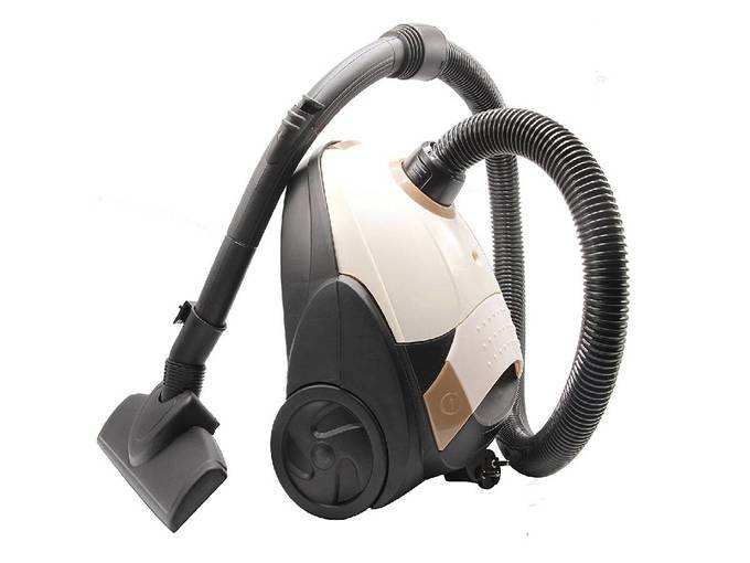 Lifelong Powerful Vacuum Cleaner (1200 Watt, 1 Year Warranty)