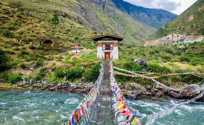 bhutan bridge