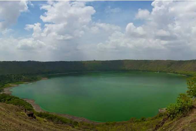 ലോണാര്‍ തടാകത്തിന്റെ രഹസ്യം