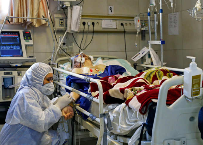 इराण: ७७ जणांचा मृत्यू २३ खासदारांना संसर्ग
