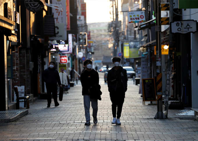 दक्षिण कोरियात रुग्णांच्या संख्येत वाढ