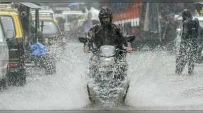 મુંબઈમાં ધોધમાર વરસાદ, આગામી 48 કલાક ભારે વરસાદની આગાહી