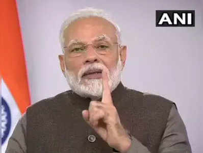 करोनाच्या अफवांपासून सावध राहा; डॅाक्टरांंचा सल्ला घ्या: PM मोदी