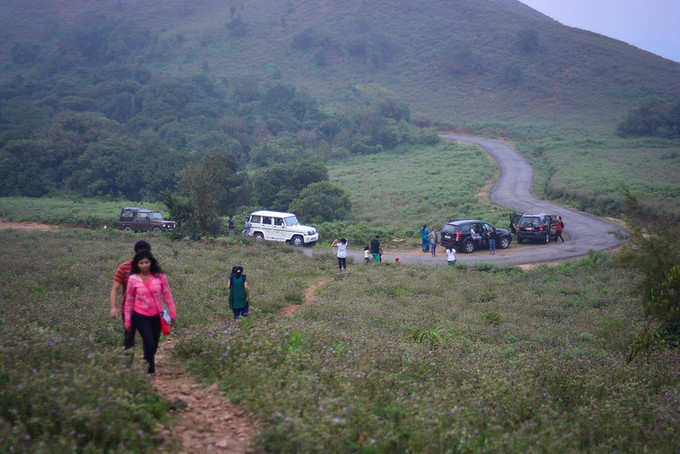 ​ಸರೋವರ, ಪ್ರತಿಮೆ, ಅಣೆಕಟ್ಟು