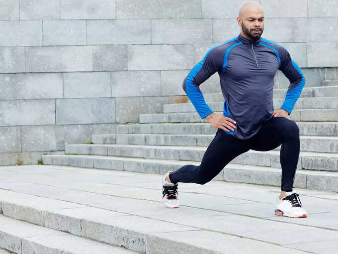 ​സ്റ്റെയർ ലഞ്ചസ് (Stair lunges)