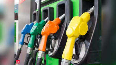 14 महीने में सबसे सस्ता हुआ पेट्रोल, जानें आज का भाव