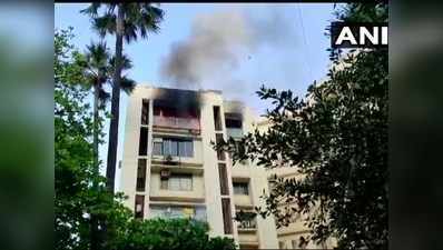 मुंबई: शाहरुख खान के बंगले के पास बिल्डिंग में लगी आग, 1 की मौत, 1 घायल