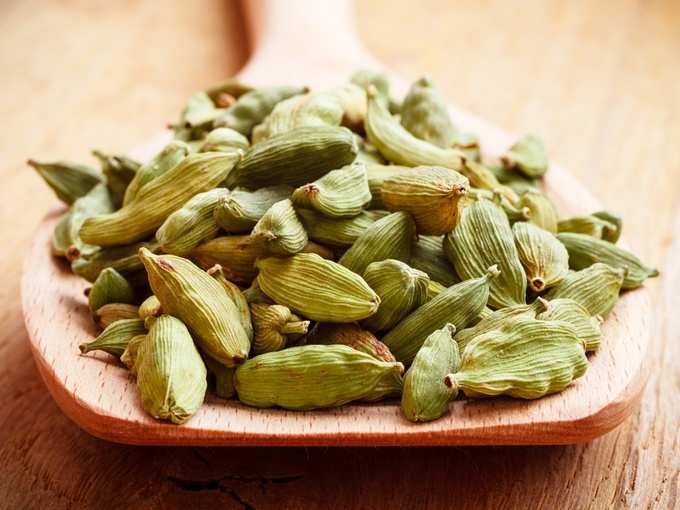 health benefits of cardamom water