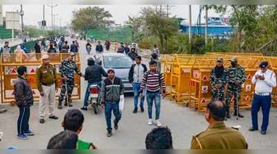 ഷഹീൻ ബാഗിലെ പ്രതിഷേധക്കാർക്കു നേർക്ക് അജ്ഞാതൻ രാസവസ്തു നിറച്ച കുപ്പിയെറിഞ്ഞു