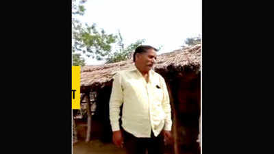 सुल्तानपुरः पीएम आवास योजना के लाभार्थी से ग्राम प्रधान ने मांगी घूस, विडियो वायरल