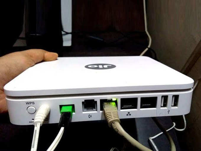 वर्क फ्रॉम होमसाठी जिओकडून 10Mbps स्पीडचे इंटरनेट फ्री