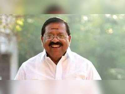 ഡല്‍ഹിയില്‍ നിന്ന് വന്ന വിമാനത്തില്‍ കൊവിഡ് രോഗിയും; രാജ്‌മോഹന്‍ ഉണ്ണിത്താന്‍ നിരീക്ഷണത്തില്‍