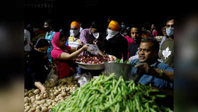 कोरोना से जंगः लॉकडाउन और किल्लतें