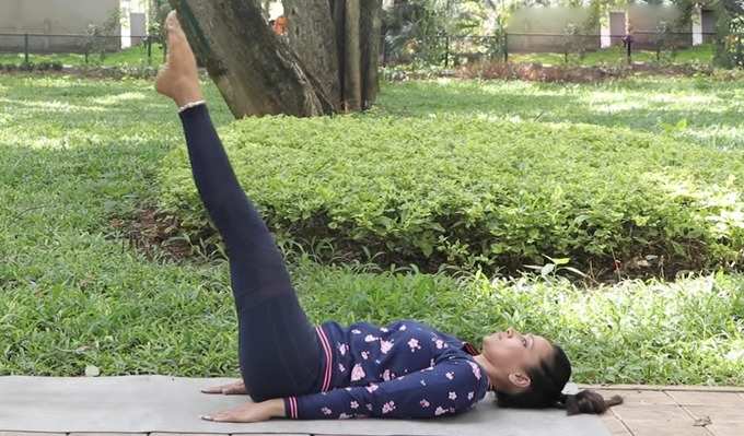 uttanpadasana