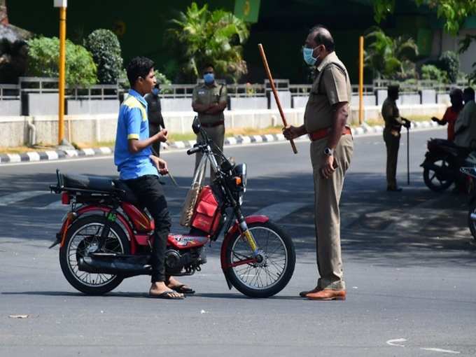 தமிழ்நாடு போலீஸ்