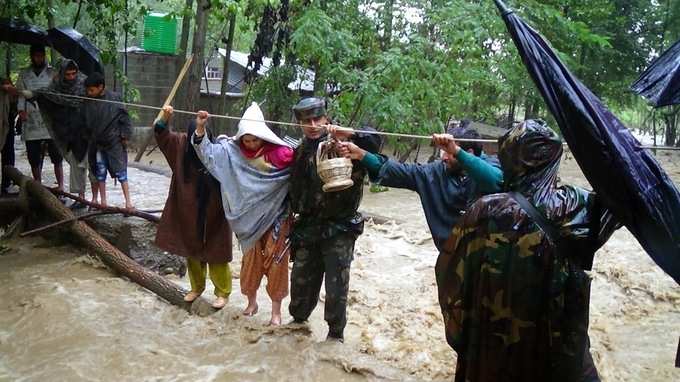 ​जम्मू-काश्मीरमध्ये ऑपरेशन मेघ राहत