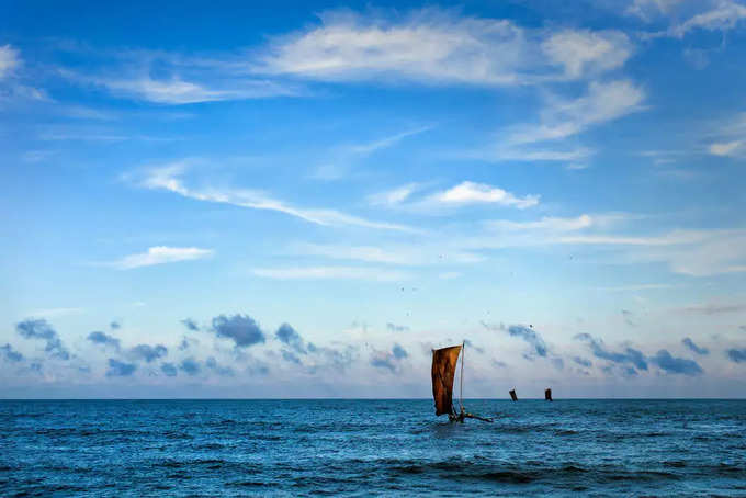 അടിച്ചുപൊളിക്കാം