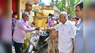 ಕೊರೊನಾ ನಿಯಂತ್ರಣ: ಸಾಮಾಜಿಕ ಅಂತರ ನಿಯಮ ಉಲ್ಲಂಘಿಸಿದ ಬಿಎಸ್‌ವೈ!