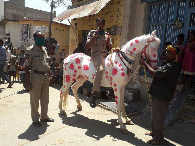 ​पोलिसांकडून जनजागृती