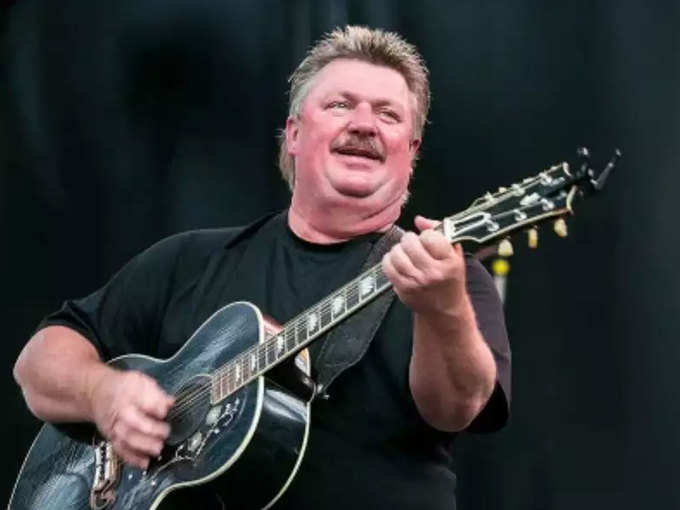 ​ग्रैमी विनर Joe Diffie