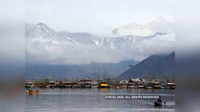 सरकार ने जम्मू कश्मीर में मूल निवासियों के लिए नौकरियां आरक्षित कीं, 1 अप्रैल के आदेश को बदला