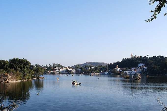 ​ದೋಣಿ ವಿಹಾರ